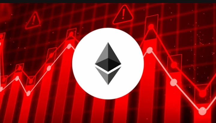 ETH Flashes Bearish Signal: Death Cross Returns After 3 Years