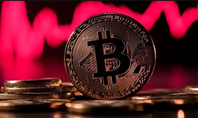 Bitcoin Price Stability Tests Market Sentiment as BTC Holds Near $109K