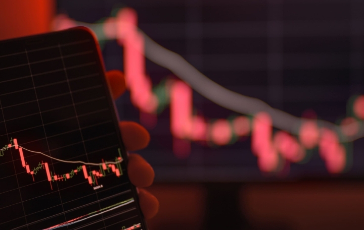 Record-Breaking Crypto Liquidations Follow Trump’s China Tariff Announcement